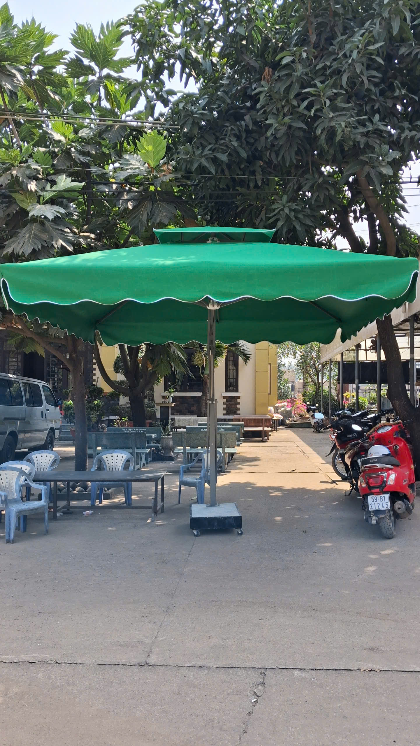 Dù Che Nắng Thủ Đức. TPHCM. Dù Lệch Tâm Tại TP Thủ Đức. Dù Che Thành Phố Hồ Chí Minh