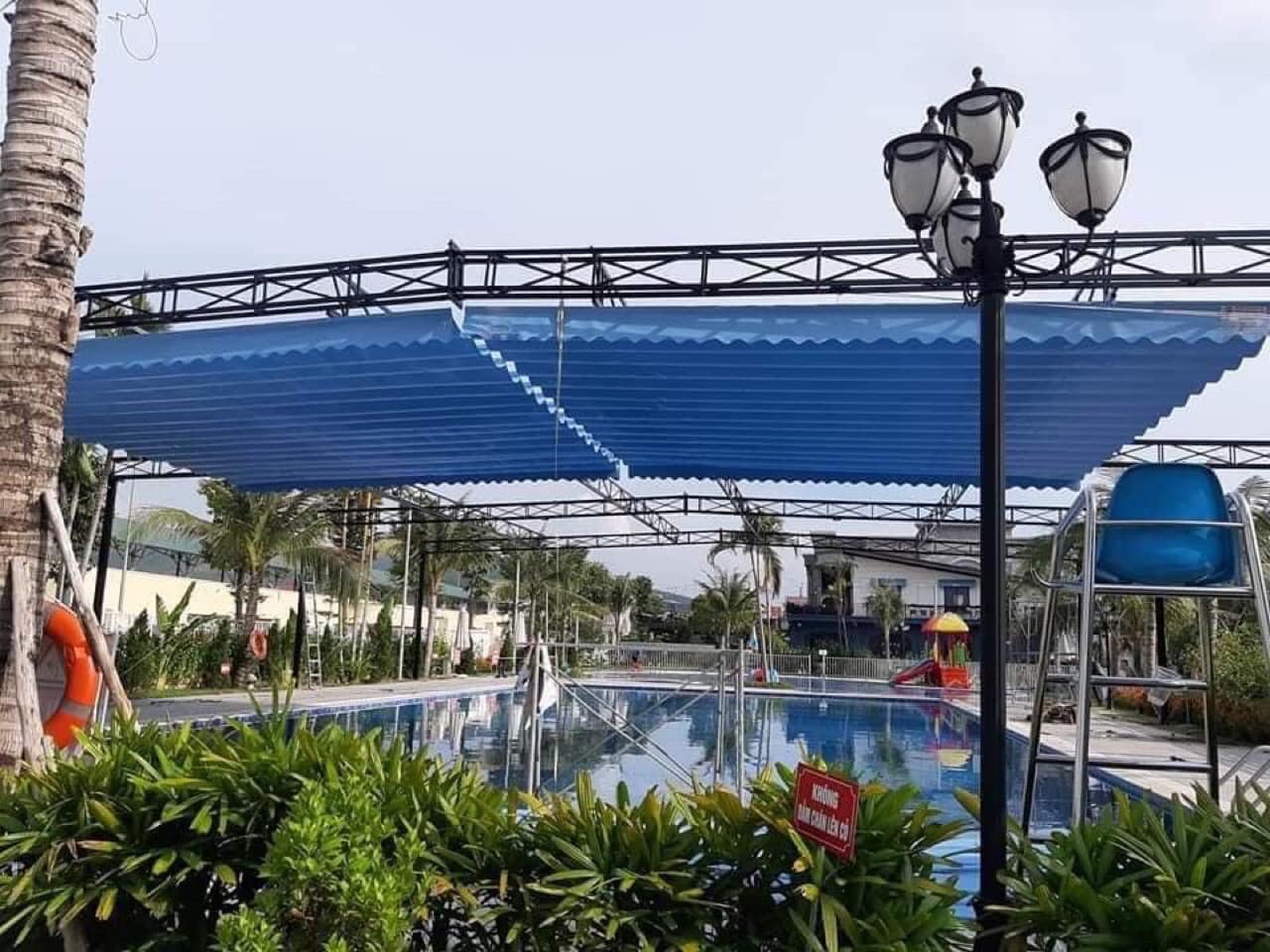 mái che hồ bơi đẹp - mái xếp bình dương